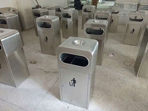 欣方圳不銹鋼垃圾桶廠家 為黃岡客戶精心打造。